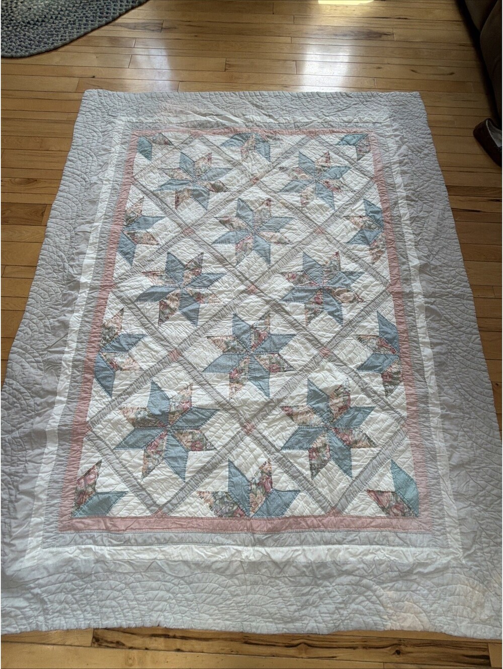 Vintage 8 Point Star Quilt 62x 79” Gray Pink Blue Read Country Farm Couch Craft